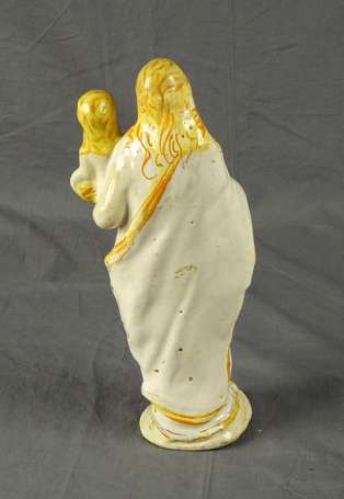 Nevers - Vierge d'accouchée tenant l'Enfant Jésus 