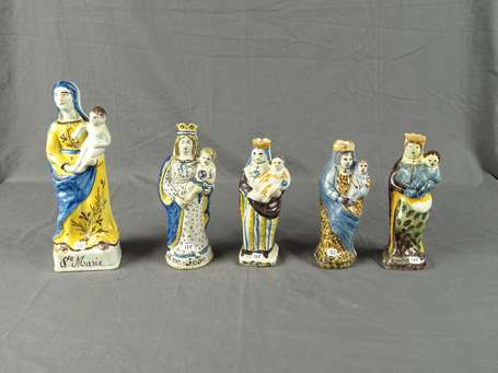 Nevers - Cinq statuettes de Vierge d'accouchée 