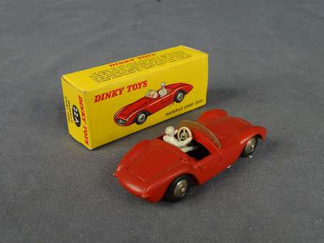 Dinky toys-Maserati sport 2000, neuf en boite ref 