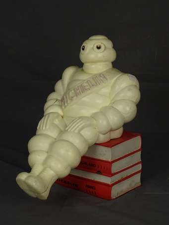 MICHELIN : Lumineux en forme de Bibendum assis sur