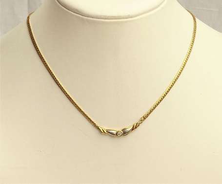 Collier en or jaune 18K (750°/00), la maille 