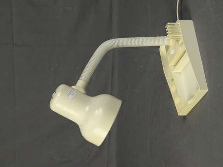 Lampe de bureau articulée, en métal et plastique 