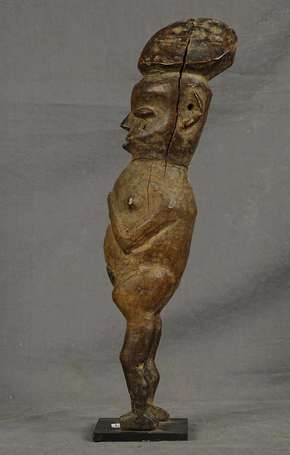 Grande et ancienne statuette votive féminine en 