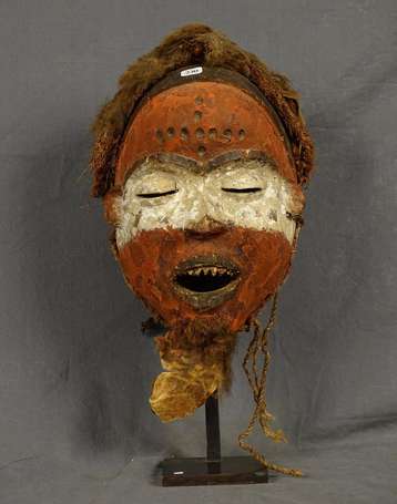 Ancien et spectaculaire masque de danse en bois 