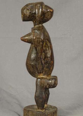 Ancienne et exceptionnelle statuette votive en 