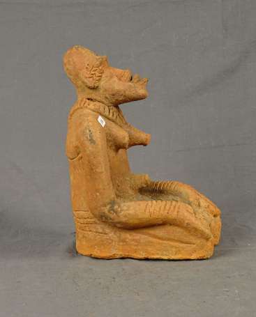 Très belle et ancienne figurine en terre cuite 