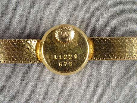 OMEGA - Montre bracelet de dame en or jaune 18K 