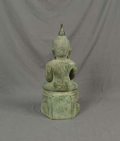 BIRMANIE - Bouddha en bronze assis en vajrasana, 