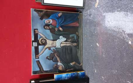 ECOLE XXé - Christ en croix. Huile sur toile. 60,5