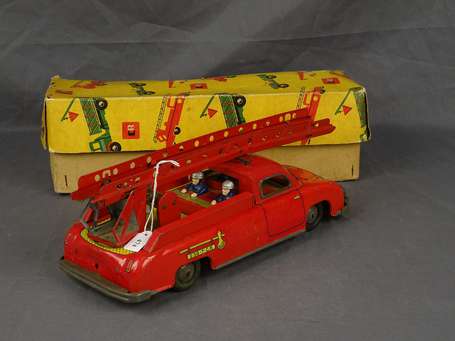 CR - Vehicule de pompier , tres bel état en boite 