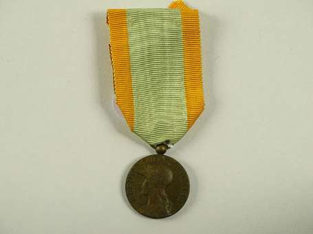 Mil - Médaille honneur et patrie