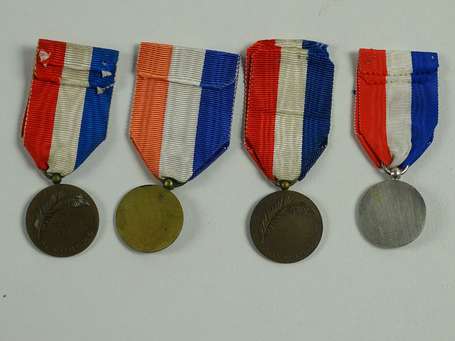 Mil - 4 médailles souvenir francais