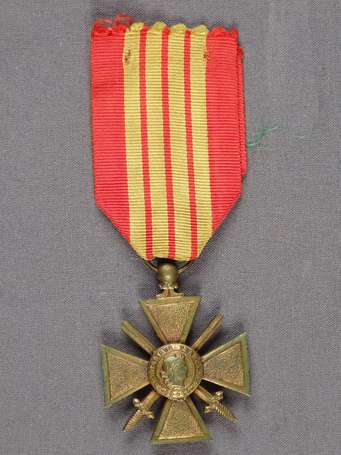 Mil- Croix de guerre 39/45 - ruban Giraud 