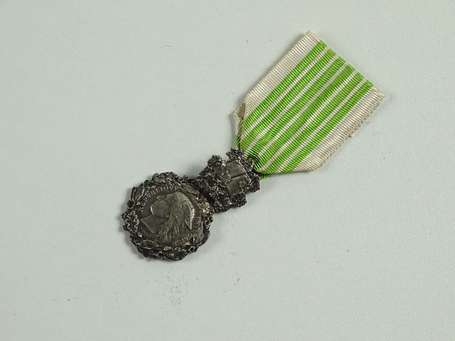 Civ - Médaille en argent des contributions 