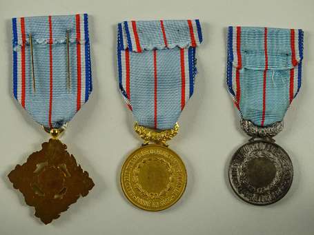 Civ - Trois médailles du grand prix humanitaire