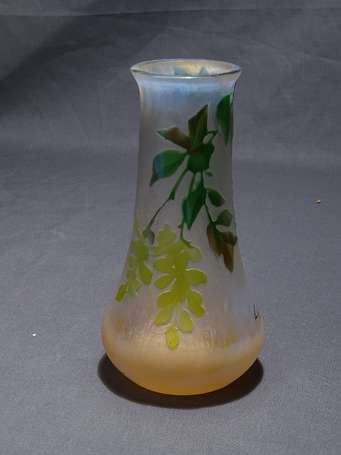 LEGRAS -Vase à base renflé en verre multicouche 