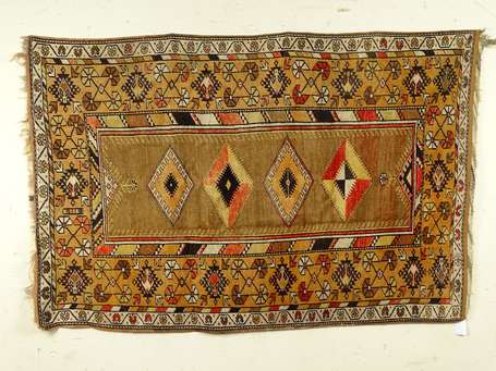 TAPIS Mélas (chaîne, trame et velours en laine), 