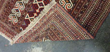 Tapis Yemouth (chaîne, trame et velours en laine),