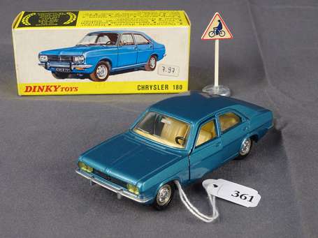 Dinky toys - Chrisler 180 , avec son panneau - 