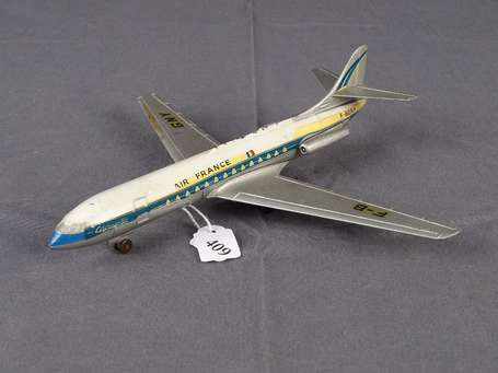 Dinky toys - Avion Caravelle - quelques éclats - 