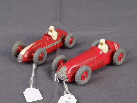 Dinky toys GB - Alfa Romeo ref 232/ Maserati ref 