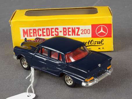 Métosul - Mercedes 200, couleur bleu marine, neuf 