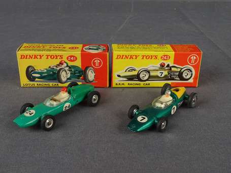 Dinky Toys GB - 2 véhicules de course F1 BRM et 