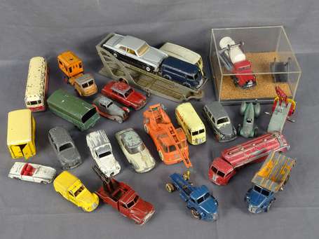 Dinky toys - Lot de Dinky et diverses marques, 