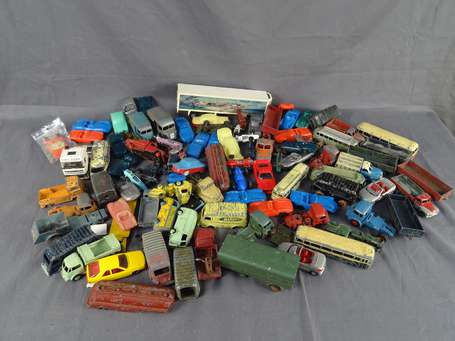 Dinky toys - Lot de Dinky et diverses marques 