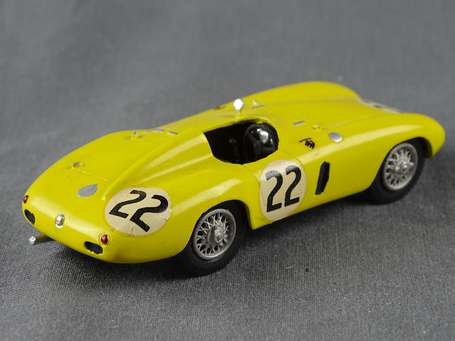 KIT - Ferrari 750 Monza N° 22  , fabricant John 