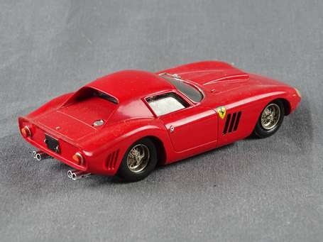KIT - Ferrari 250 GT - 64 , fabricant Records, 