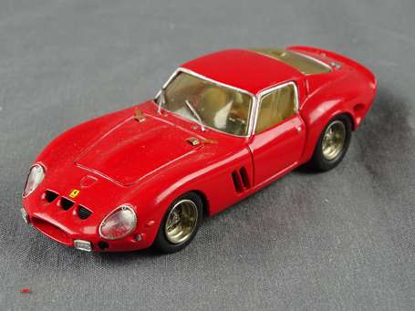 KIT - Ferrari 250 GTO , fabricant  Nostagia /AMR, 