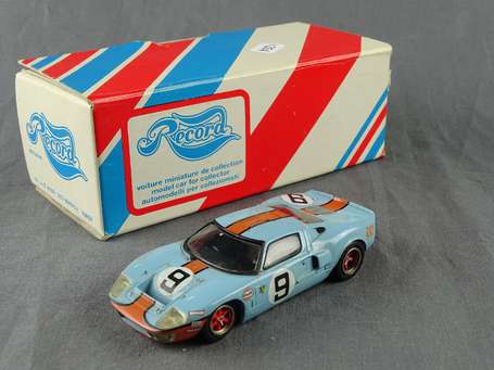 KIT - Ford GT 40 N° 9, fabricant Records, finition