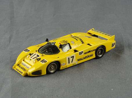 KIT - Lola T610  N° 17 - LM 1982, fabricant  