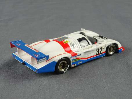 KIT - Aston Martin N° 32 - LM 1982 , Fabricant 