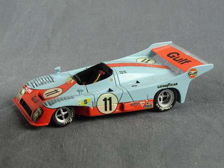 KIT - Gulf CR8 N° 11 - LM 1975 - Fabricant Team T,