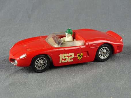 Solido série 100 - Ferrari 2,5L, Version dessous 