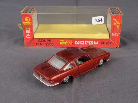 Norev Jet Métal - Fiat 2300 coupé, rouge métalisé,