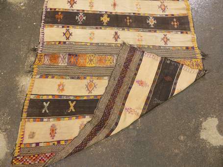 Kilim Afrique du Nord (chaîne et trame en laine), 