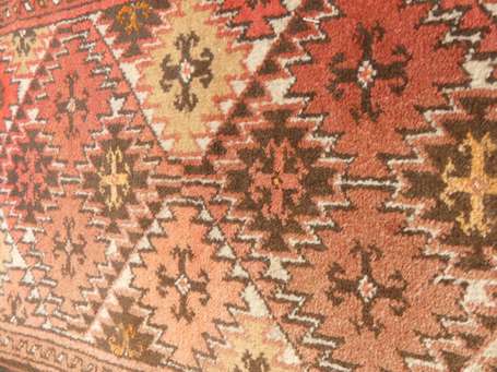 Tapis Turkmène (chaine, trame et velours en 