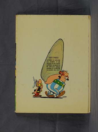 Uderzo et Goscinny : Astérix 8 ; Astérix chez les 