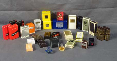 Divers parfumeurs : lot d'environ 30 miniatures 