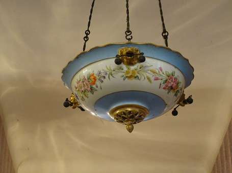 Coupe lumineuse en porcelaine à désor d'une frise 