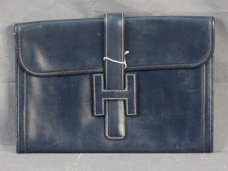 HERMES - Pochette Jige en box marine à surpiqures 