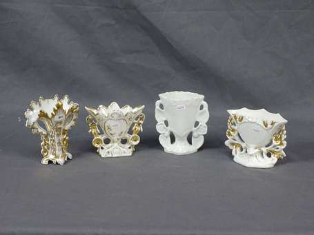 4 Vases de mariée en porcelaine XIXè (éclats)