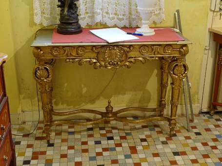 Console en bois doré Style Louis XVI