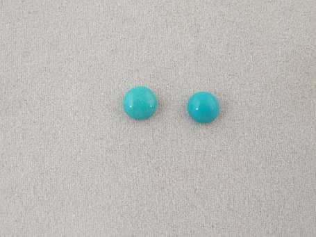 3 cabochons de turquoises ronde. 1,31 cts.