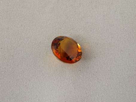 Citrine de Madère, taille ronde. 4,96 cts