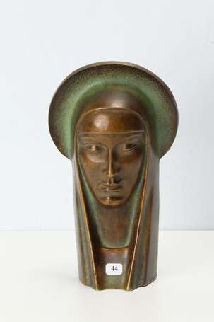 LE VERRIER Max (1891-1973) - Vierge en bronze. 