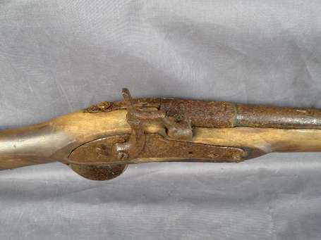 Fusil à chien, anglais modifié localement , 